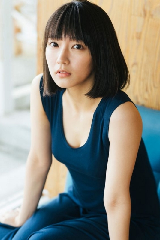 吉岡里穂　かわいい　画像