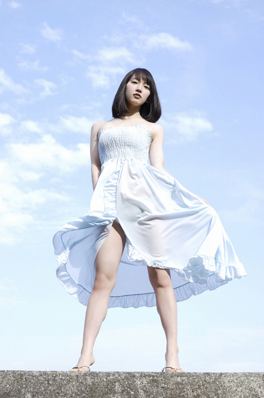 吉岡里穂　えろ画像