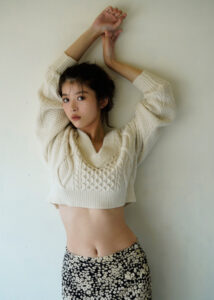 馬場ふみか　ニット