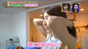 田中みな実　テレビ　おっぱい　胸チラ　脇　エロ