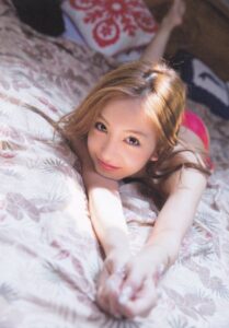 板野友美　AKB48　グラビア　エロ