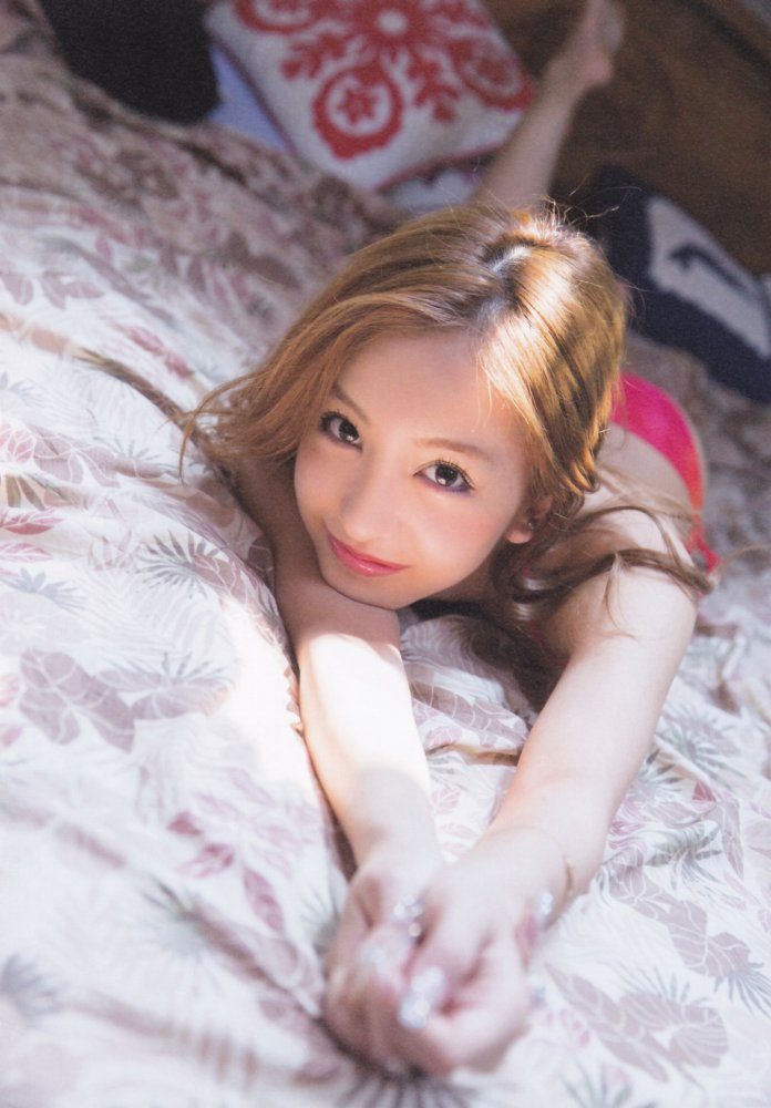 板野友美　AKB48　グラビア　エロ